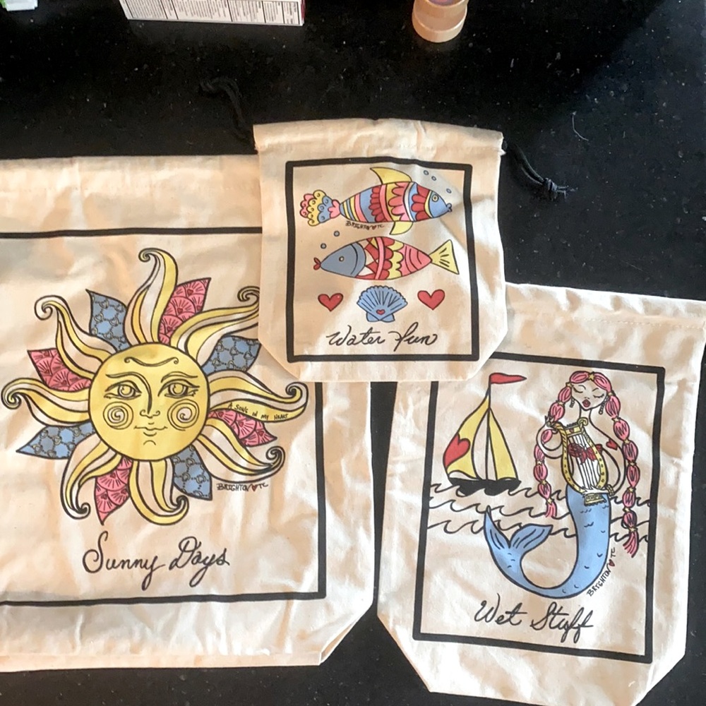 Brighton: Sea breeze travel set